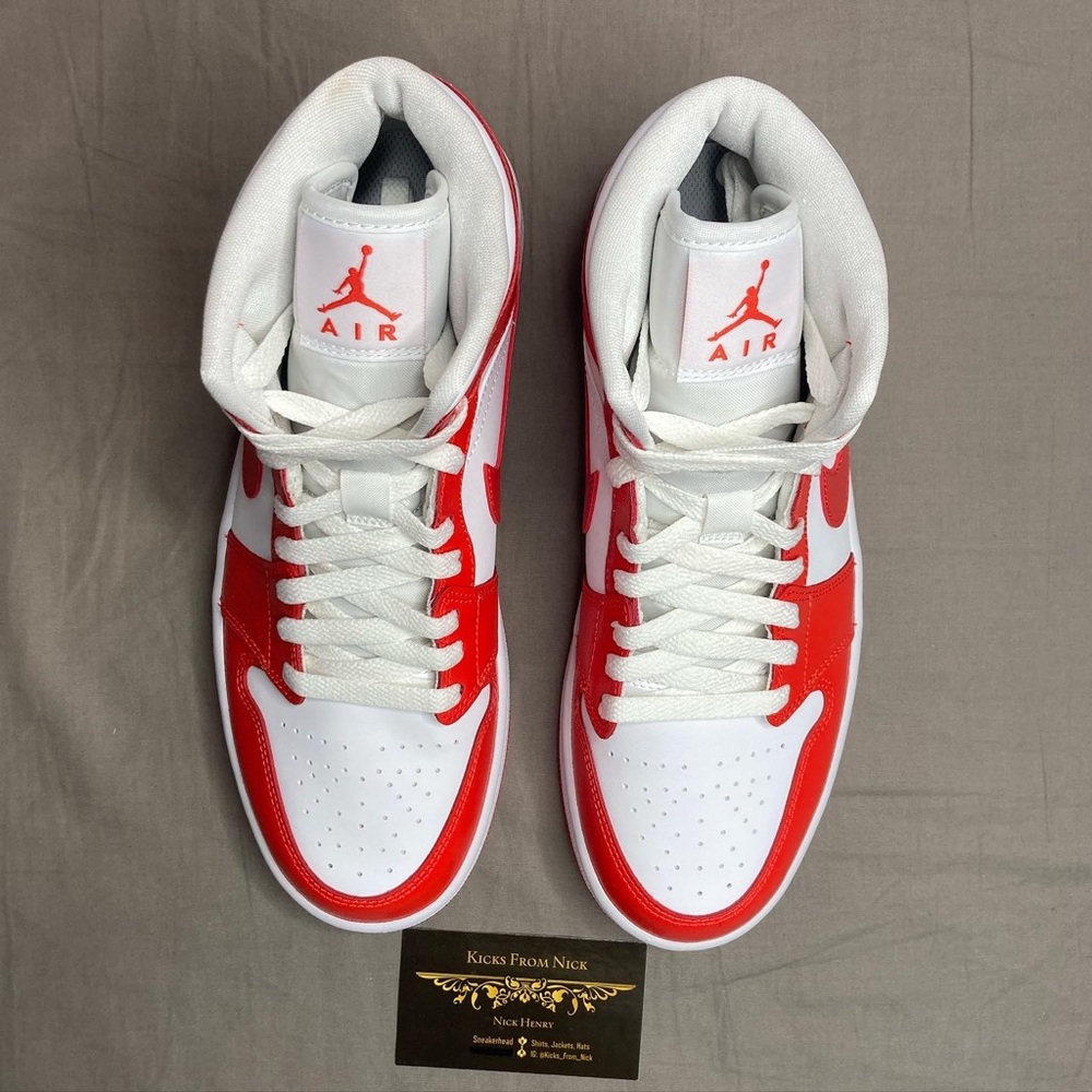WMNS Air Jordan 1 Mid ‘Habanero Red’ - Picture 3 of 7